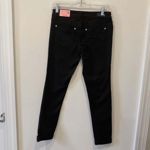 NWT Almost Famous Distressed Ripped Black Jeans - Picture 2 of 5